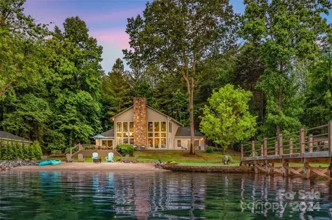 799 Kemp Rd, Mooresville, NC 28117
