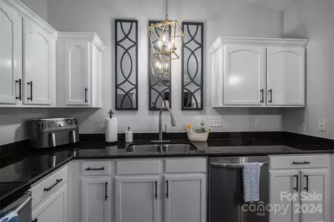 Kitchen - 809 Settlement Dr, Clover, SC 29710 photo 2 of 3