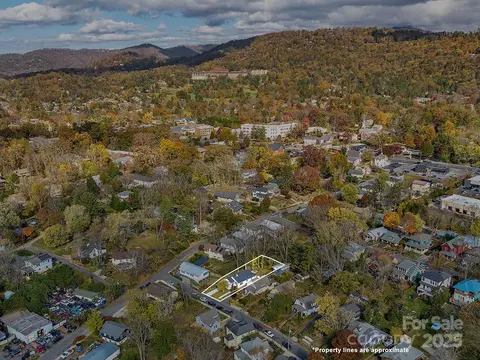 60 Fulton St, Asheville, NC 28801