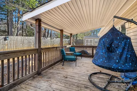 Exterior - 12 Mcgee Ridge Rd, Fairview, NC 28730 photo 4 of 5