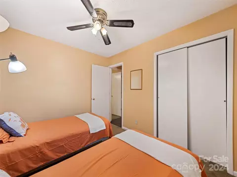 608 Seasons Dr, Clyde, NC 28721 photo 31