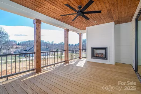 Exterior - 229 Golf Course Rd, Maiden, NC 28650 photo 7 of 11