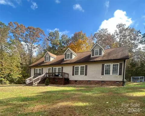 275 Rollingwood Ave, China Grove, NC 28023