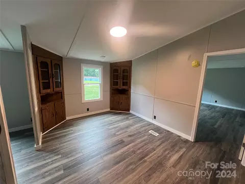4580 Mcalpine Ave, Morganton, NC 28655 photo 7