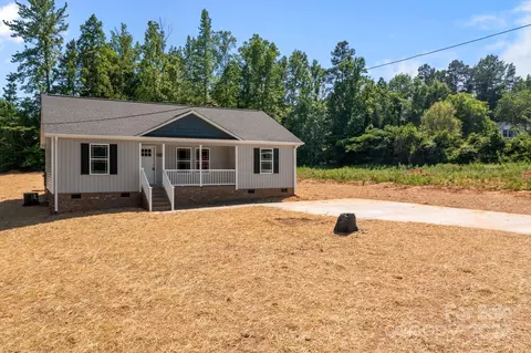 522 Island Ford Rd, Statesville, NC 28625