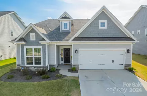 5014 Painswick Pl, Charlotte, NC 28215