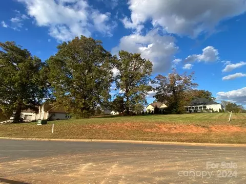 4433 Holly Ne 64 Cir NE #64, Conover, NC 28613