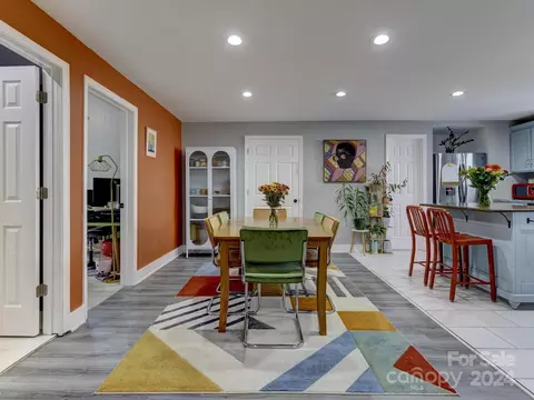 Dining - 37 3rd St, Cramerton, NC 28032 photo 1 of 5