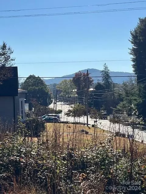 374 W Main St, Brevard, NC 28712