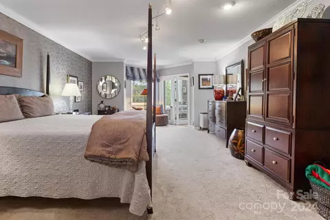 Bedroom - 150 Overlook Dr, Flat Rock, NC 28731 photo 1 of 6