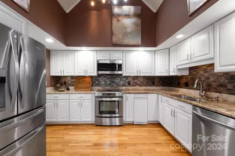 Kitchen - 150 Overlook Dr, Flat Rock, NC 28731 photo 1 of 3
