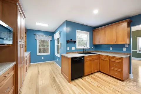 Other - 506 Rabbit Run, Marshall, NC 28753 photo 5 of 14