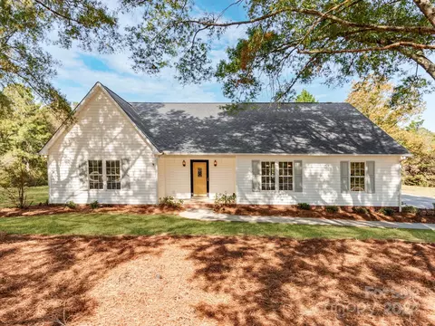 4839 Taxahaw Rd, Lancaster, SC 29720