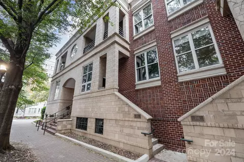 400 N Church 206 St #206, Charlotte, NC 28202