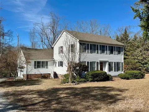 512 S Elm St, Pageland, SC 29728