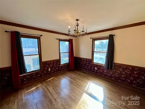 512 S Elm St, Pageland, SC 29728 photo 8