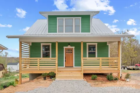 62 Huffman Rd, Asheville, NC 28806