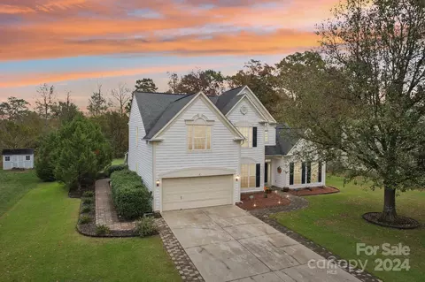 5859 Heartwood Ct, Harrisburg, NC 28075