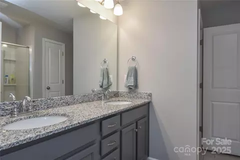 Bath - 8097 Sheffield Dr, Terrell, NC 28682 photo 1 of 2