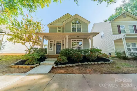 12741 Windyedge Rd, Huntersville, NC 28078