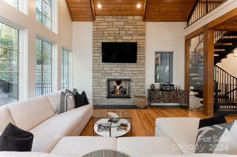 Living - 256 Haulback Way, Sylva, NC 28779 photo 3 of 3
