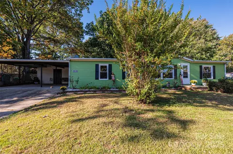 3401 Stony Brook Cir, Newton, NC 28658