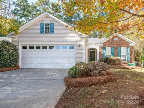 1014 Salmon River Dr, Monroe, NC 28110