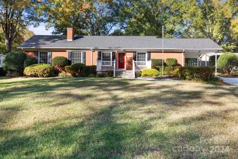 236 S Mccoy Rd, Salisbury, NC 28144