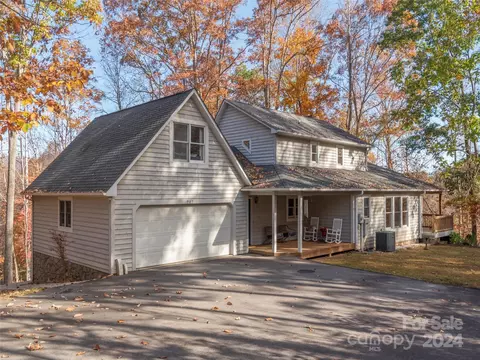 717 Redfield Dr, Clyde, NC 28721 photo 43