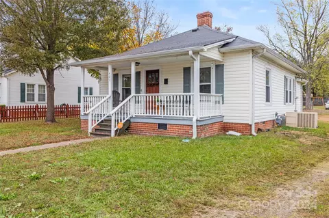 Exterior - 407 E D St, Kannapolis, NC 28083 photo 3 of 5