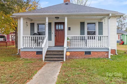 407 E D St, Kannapolis, NC 28083