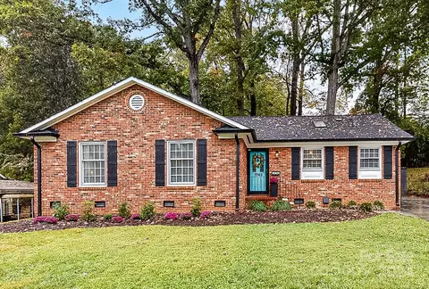1743 Edgewater Dr, Charlotte, NC 28210
