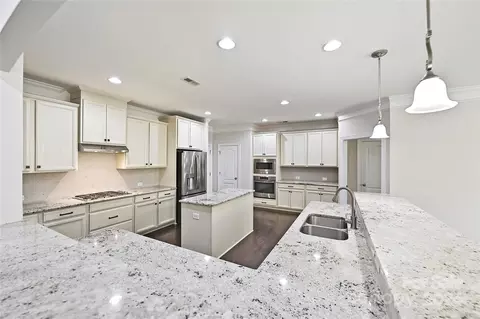 13107 Pumpkin Way Dr, Mint Hill, NC 28227