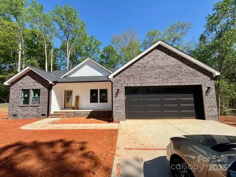 275 Bonaventure Dr, Salisbury, NC 28147