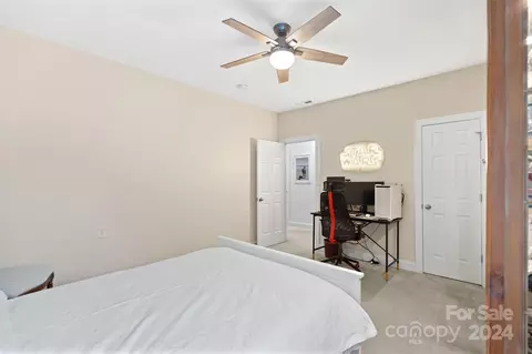 Bedroom - 17147 Lake Path Dr, Cornelius, NC 28031 photo 7 of 7
