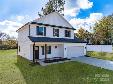651 Fisher St, Concord, NC 28027