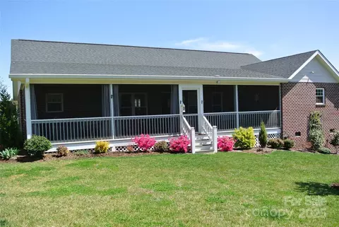 Exterior - 128 Augusta Dr, Spindale, NC 28160 photo 6 of 14
