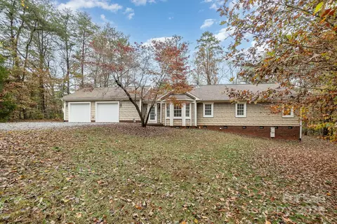 2830 Sparrow Springs Rd, Gastonia, NC 28052
