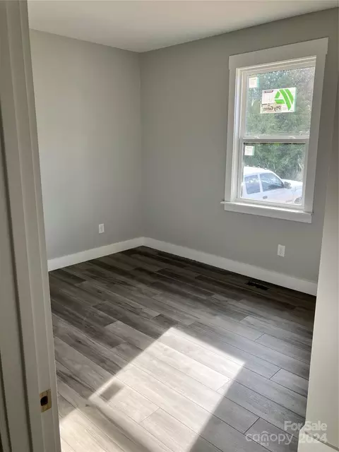 Bedroom - 976 Tabor Rd, Olin, NC 28660 photo 2 of 3