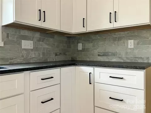 Kitchen - 976 Tabor Rd, Olin, NC 28660 photo 3 of 4