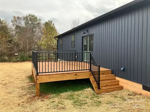 Exterior - 976 Tabor Rd, Olin, NC 28660 photo 3 of 4