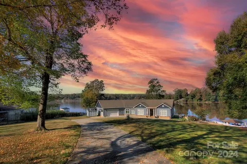 11201 Windy Grove Rd, Charlotte, NC 28278