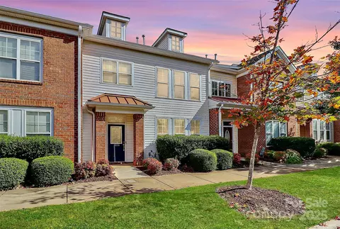 2030 Cambridge Beltway Dr, Charlotte, NC 28273