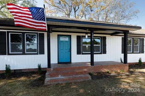 1554 Lynwood Dr, Lancaster, SC 29720