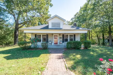 308 E Chestnut St, Stanley, NC 28164
