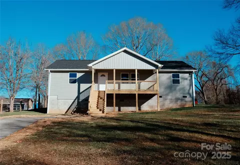 201 School St, High Shoals, NC 28077
