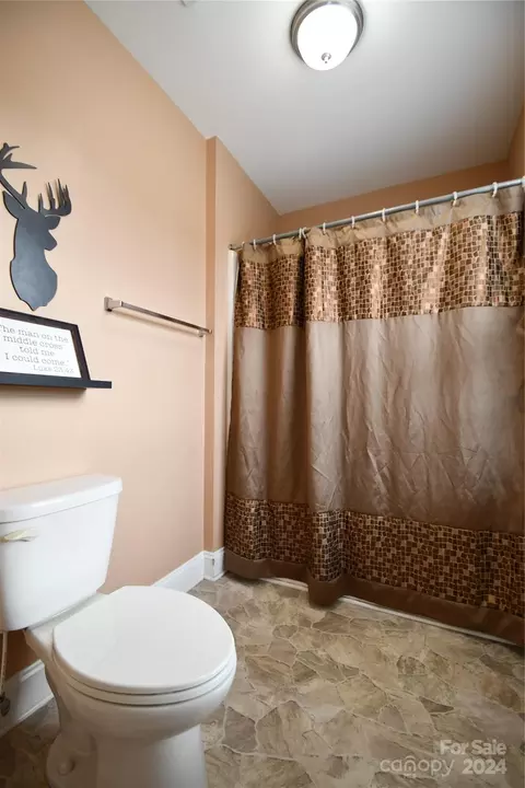 Bath - 2053 Oakstone Dr, Monroe, NC 28110 photo 2 of 3