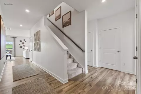 546 Mountain View Dr, Monroe, NC 28110 photo 2