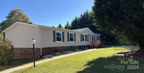 3348 Falling Creek Rd, Hickory, NC 28601 photo 2