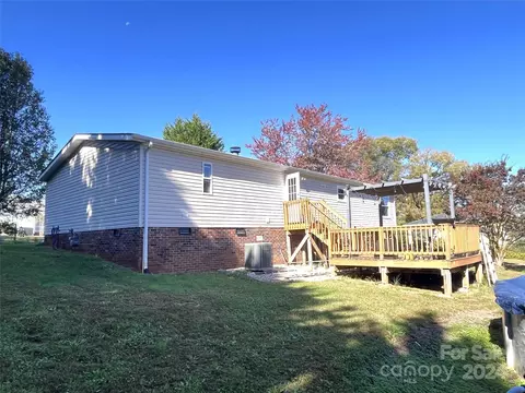 3348 Falling Creek Rd, Hickory, NC 28601 photo 15